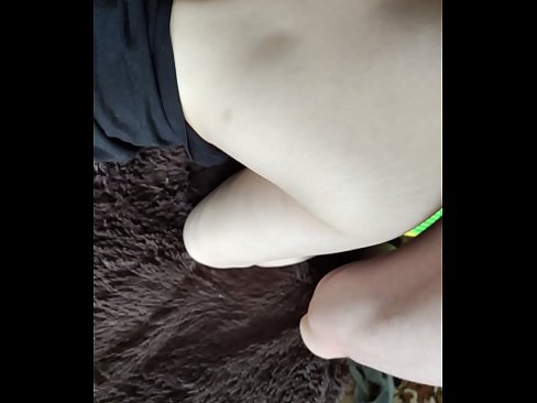 ❤️ 俄罗斯女孩呻吟的家庭肛门第二部分 ️ Porno